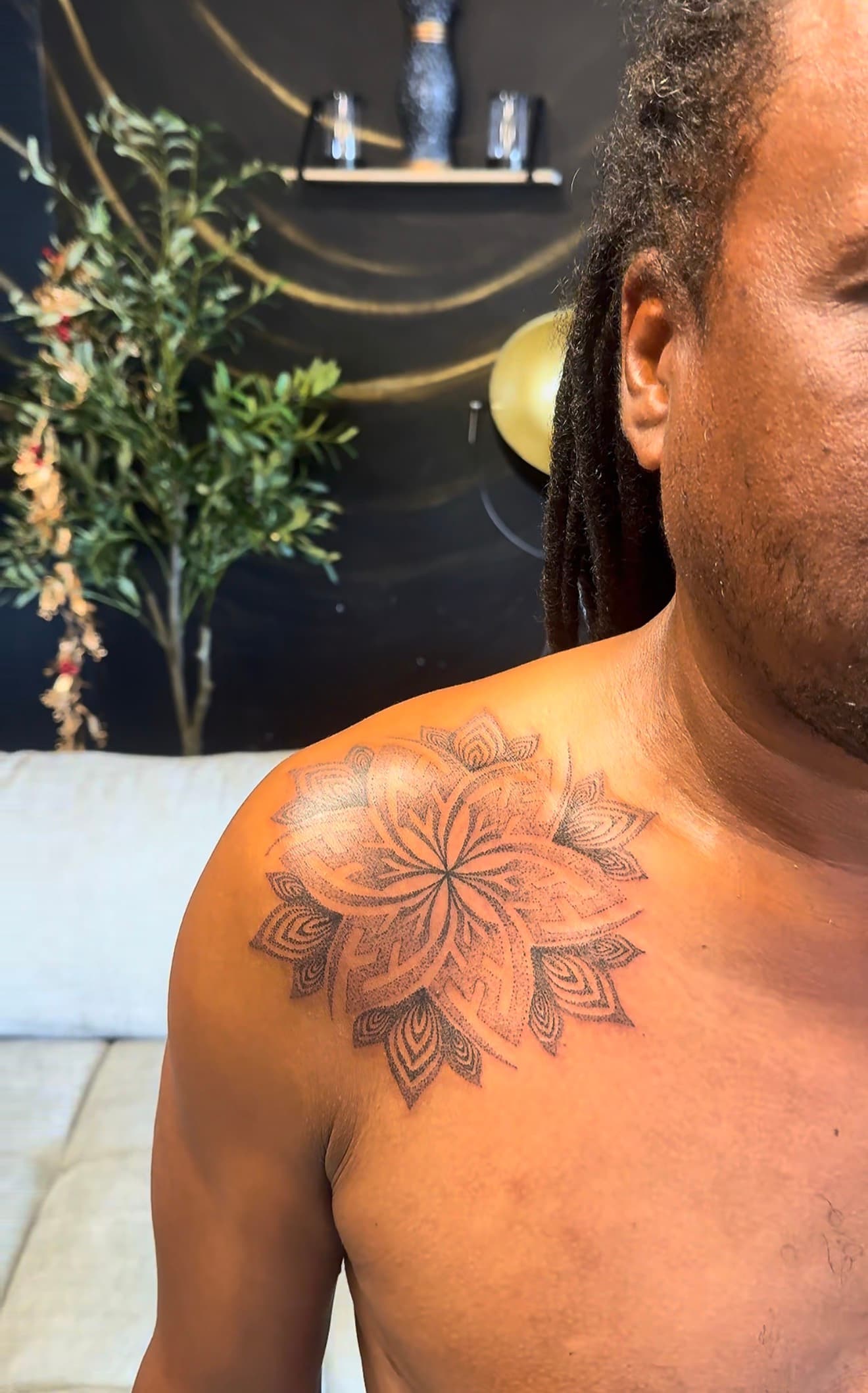 Tatouage par Borikoy, tatoueur à Saint-Denis