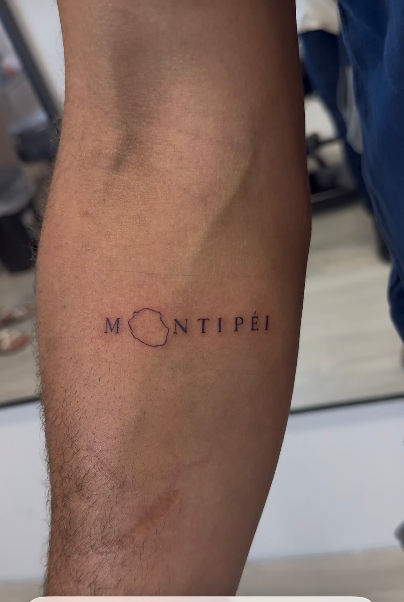 Tatouage par Borikoi, tatoueur à Saint-Denis
