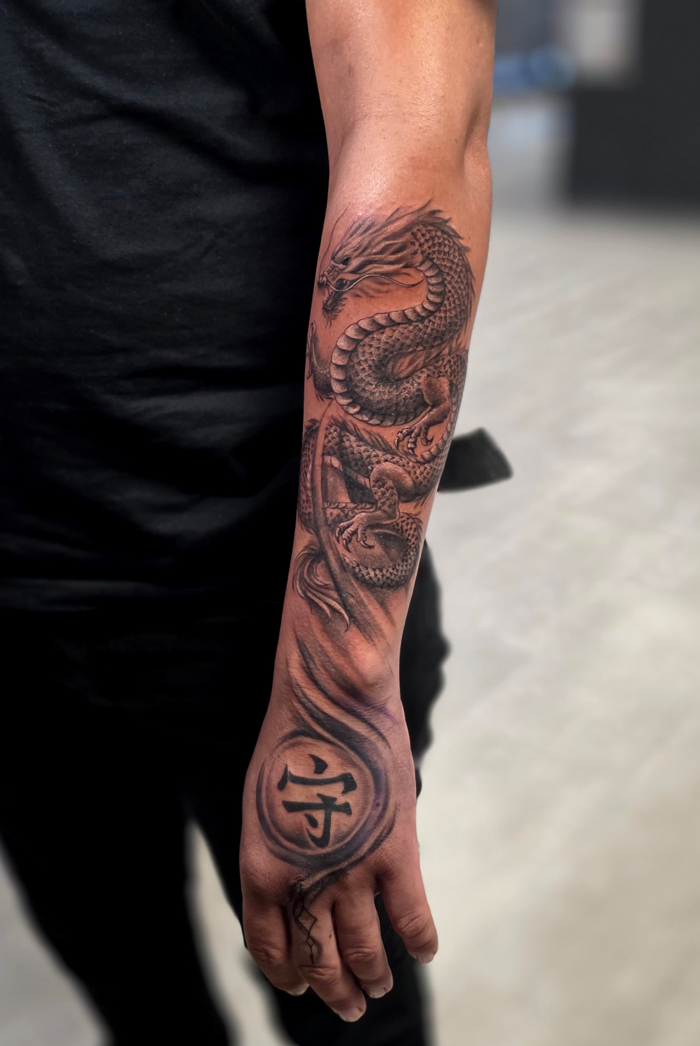 Tatouage par JM, tatoueur à Saint-Denis